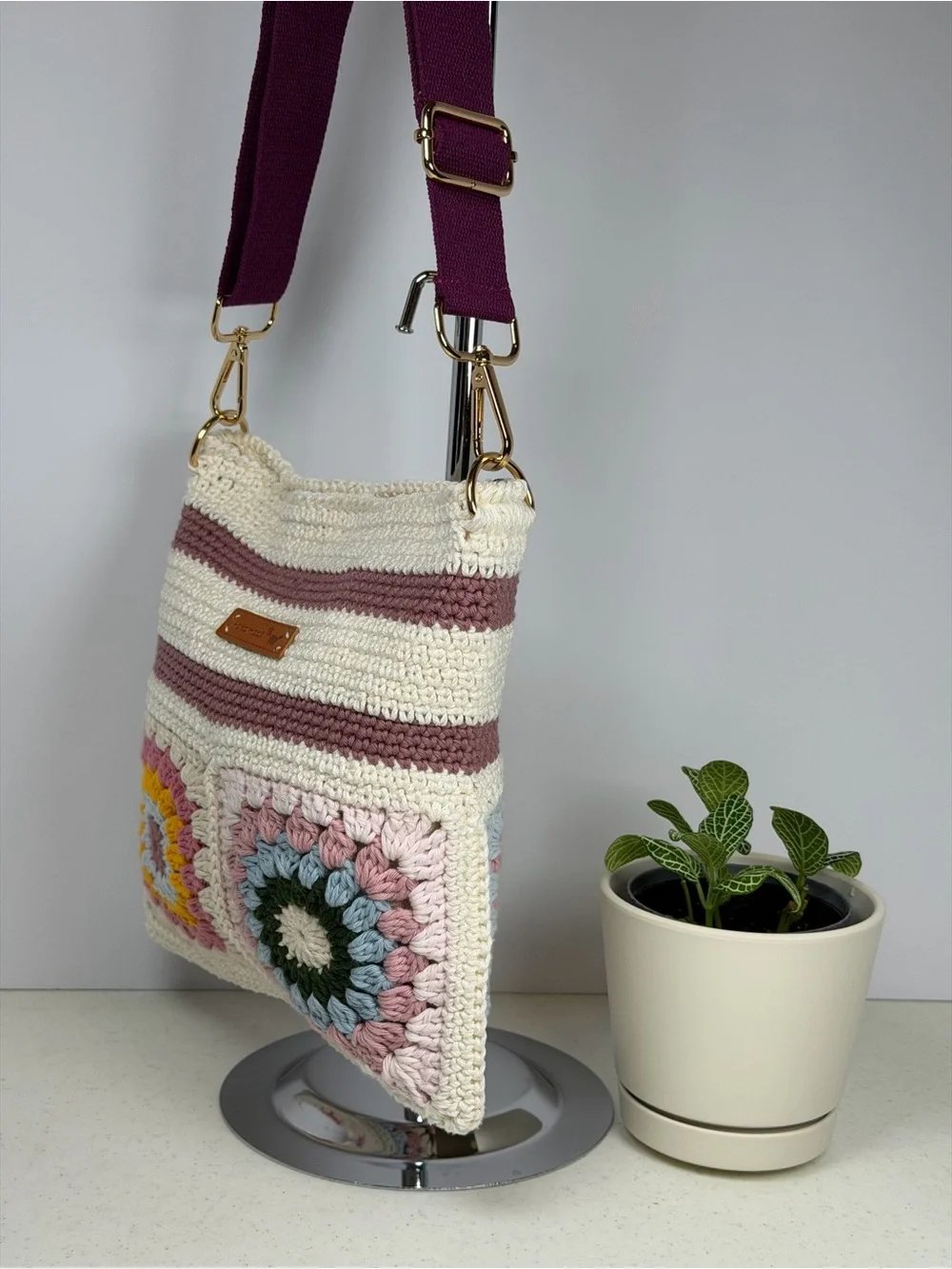Crochet Granny Square Crossbody Bag Adjustable Strap, Zippered Lined Purse